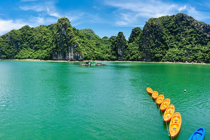 Lan Ha - Ha Long bay with local experts (small group guaranteed) - Vietnamese lunch at Ong Cam Islet