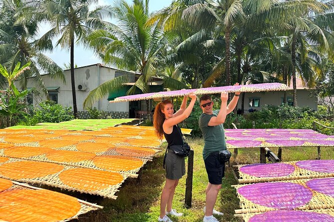 Largest Floating Market, Wild Small Canal System & Organic cocoa - Why the 6:45 a.m. start matters