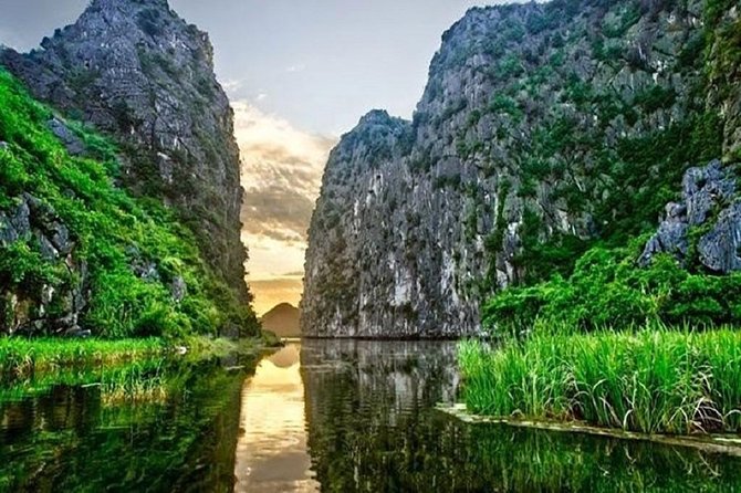 Luxury Hoa Lu - Tam Coc - Mua Cave 1 Day Tour - By Limousine & Small Group - What $59 includes, and what it does not