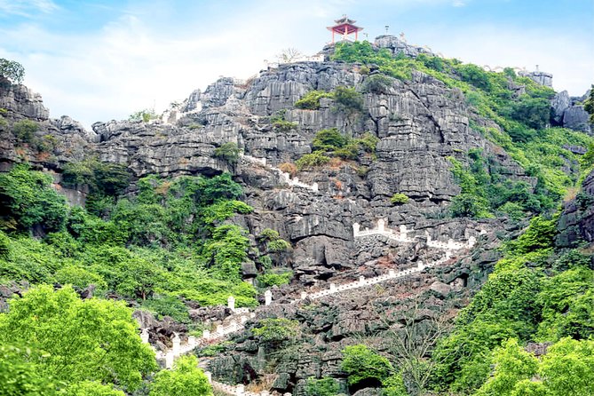 Luxury Hoa Lu Tam Coc Mua Cave 1 Day With Limousine Bus And Lunch - Cycling around the villages near Tam Coc