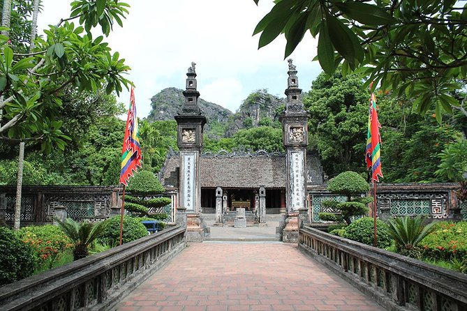 Luxury Hoa Lu Tam Coc Mua Cave Amazing View 1 Day Tour - Leaving Hanoi between 7:30 and 8:00 a.m.