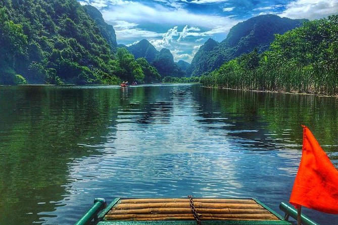 Luxury Ninh Binh: Hoa Lu - Mua Cave - Tam Coc Day Tour from Hanoi - Who should book this Ninh Binh tour