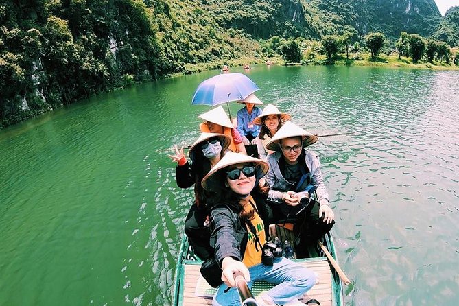 Luxury Ninh Binh Tour to Tam Coc, Mua Cave, Bich Dong Pagoda - A 45-minute bicycle ride through the countryside