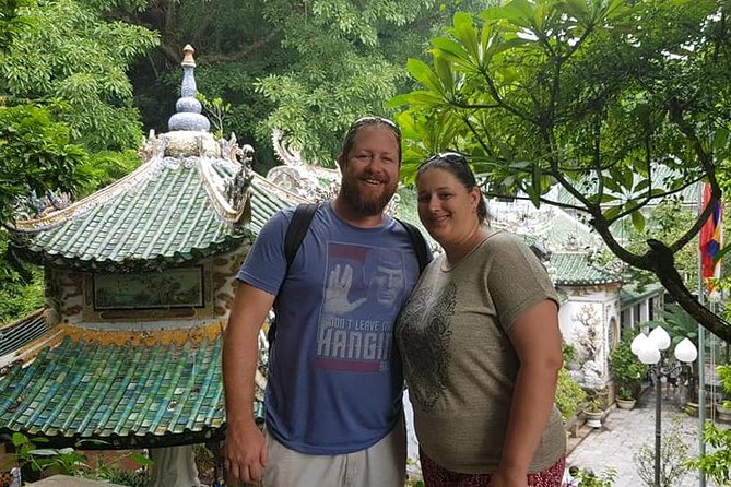 MARBLE MOUNTAIN-AM PHU Cave & HOI AN -Colourful Lantern Boat Ride - Hoi An old town brings a different kind of beauty