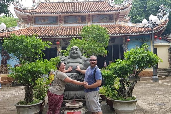 MARBLE MOUNTAIN-AM PHU Cave & HOI AN -Colourful Lantern Boat Ride - The lantern market is colorful but not quiet