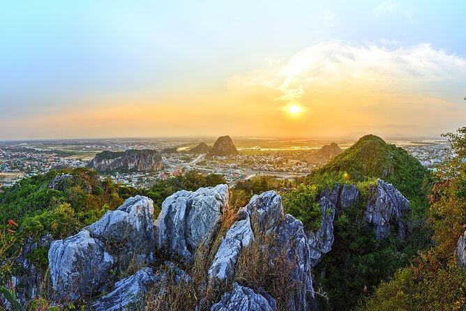 Marble Mountains - Hoi An Ancient Town Afternoon Tours FROM DANANG(15H30-21H) - The marble workshop stop