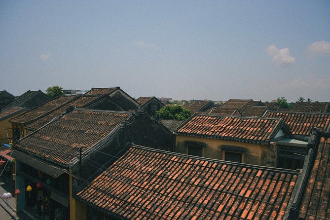 Marble Mountains - Hoi An Ancient Town Sunset Daily Ingroup Tour - Phung Hung House and the old town walk