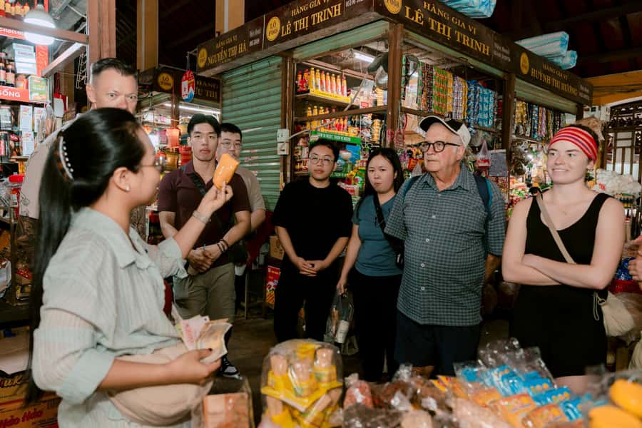 Market Tour - Cooking Class - Coconut Boat Riding - Who should book it