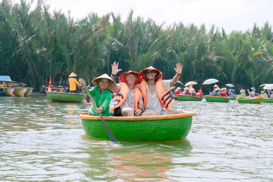 Market Tour - Cooking Class - Coconut Boat Riding - Food choices and the local flavor factor