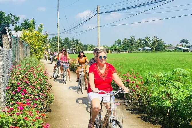 Mekong Delta Homestay 2-Day at Family Tiny Garden - Small Group - Cruising the Tien River from My Tho