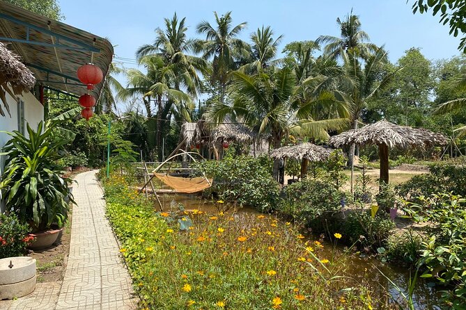 Mekong Delta Nature Cano-Kayak-Cycling & Fishing Private Day Trip - Cooking banh xeo before a Vietnamese lunch