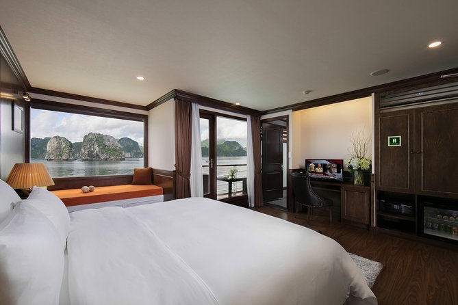 Mon Chéri Cruise 5 star: Unique 2 Days Tuan Chau - Halong bay - Lan Ha Bay - Sunrise, photography, and the value of the overnight cabin