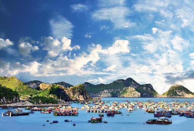 Mon Chéri Cruises 5 star: Amazing 3 days exploring Halong & Cat Ba island - Day one: Lan Ha Bay and the first views