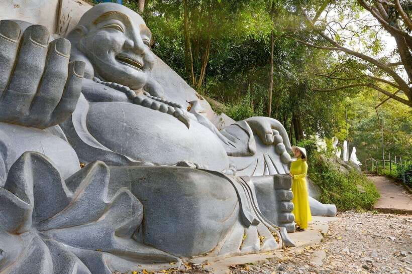 Mui Ne: Best day to Ta Cu Mountain Cable Car & Lying Buddha - A private car keeps the six-hour route manageable