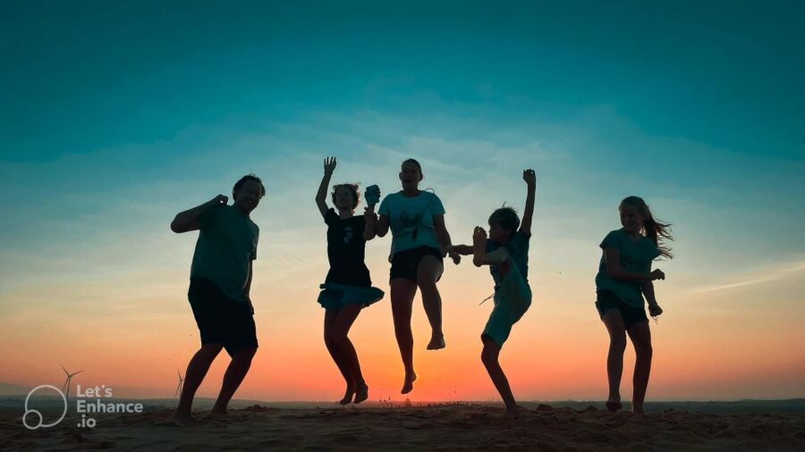 Mui Ne: Best Private Sand Dunes Jeep Tour at Sunrise/Sunset - Walking barefoot through the Fairy Stream