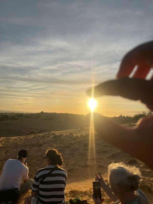 Mui Ne Group tour: Sunrise or Sunset Sand Dunes By Jeep - Reaching the White Sand Dunes by Jeep