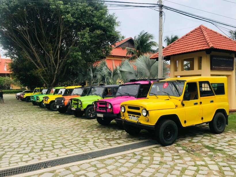 Mui Ne Group tour: Sunrise or Sunset Sand Dunes By Jeep - What is included and what you will pay extra
