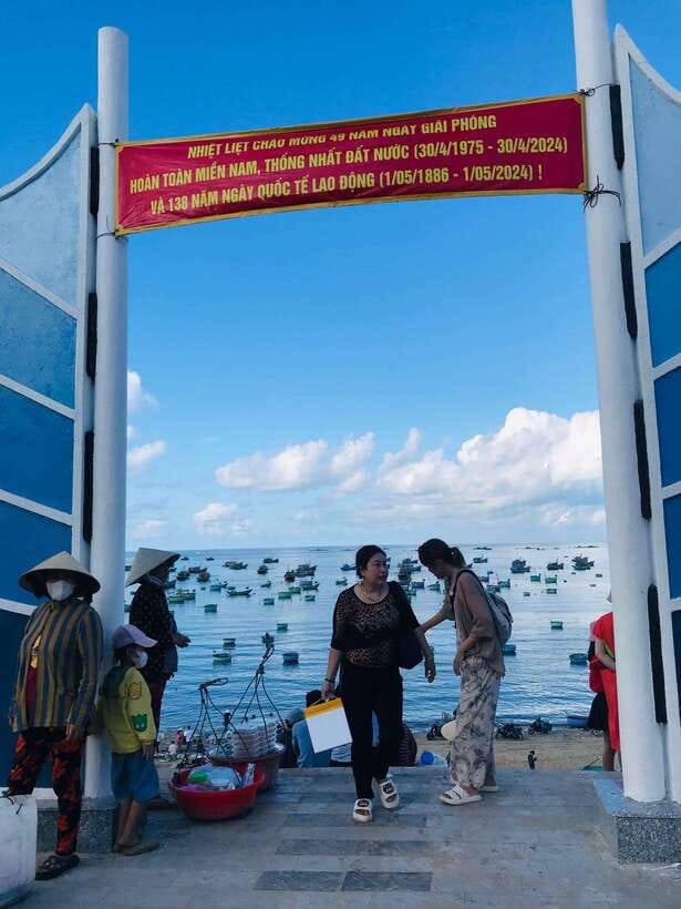 Mui Ne: Sunrise or Sunset Jeep Tour & Quad Bike With Driver - Who Will Enjoy This Tour Most?