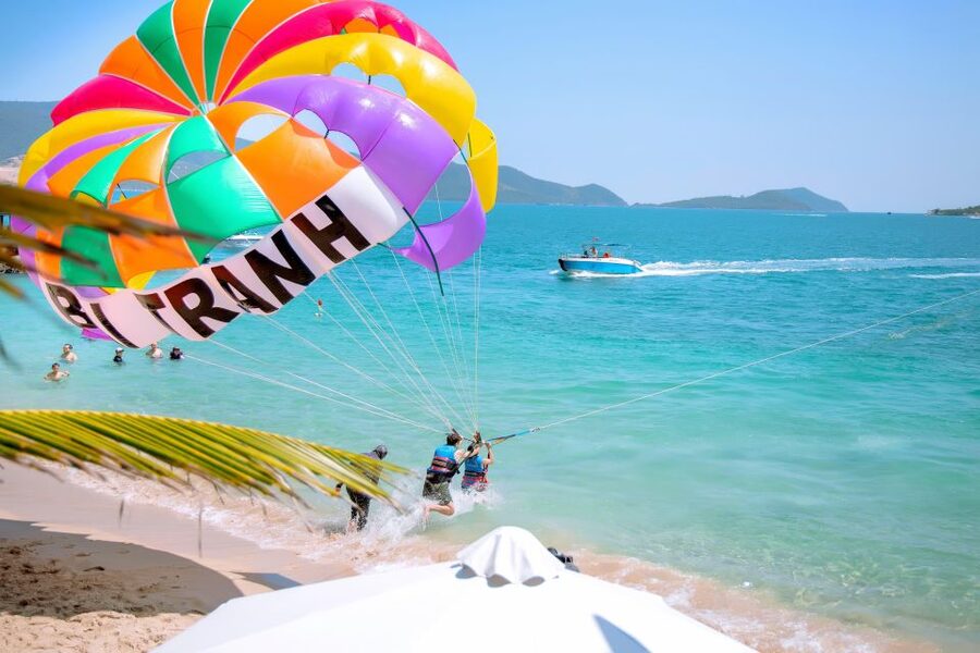 Nha Trang: Hon Mieu and Hon Tam Island Tour with Lunch - The guides can shape the whole day