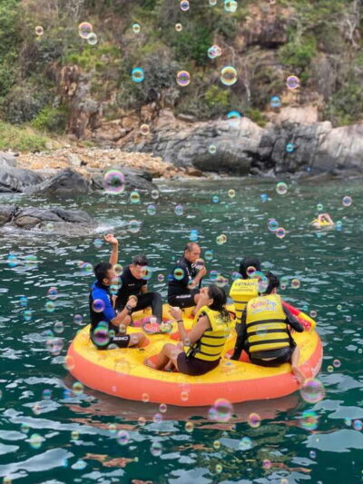 Hopping Tour, Snorkeling, Boat Party, & BBQ Lunch