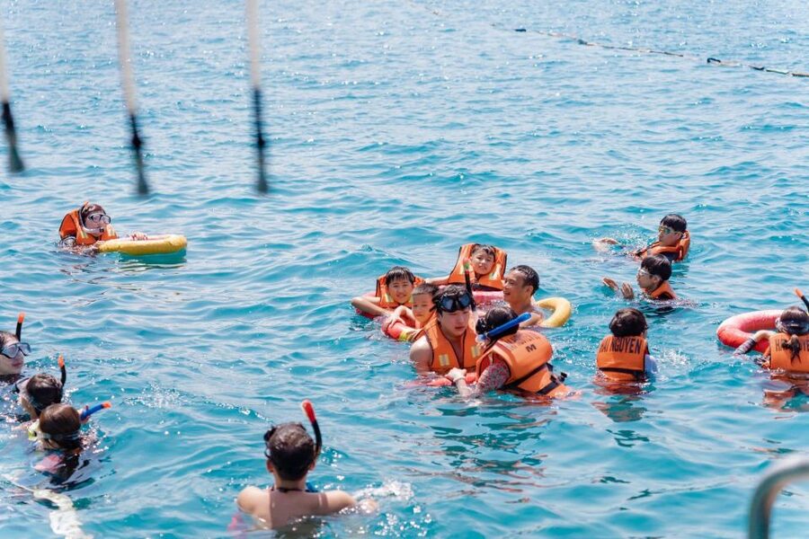 Nha Trang: Hopping Tour, Snorkeling, Boat Party, & BBQ Lunch - Timing, comfort, and what to pack