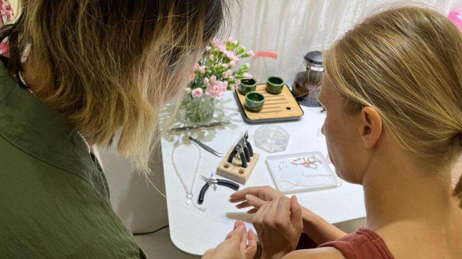 Nha Trang Jewelry Workshop - Learning the tools without needing craft experience
