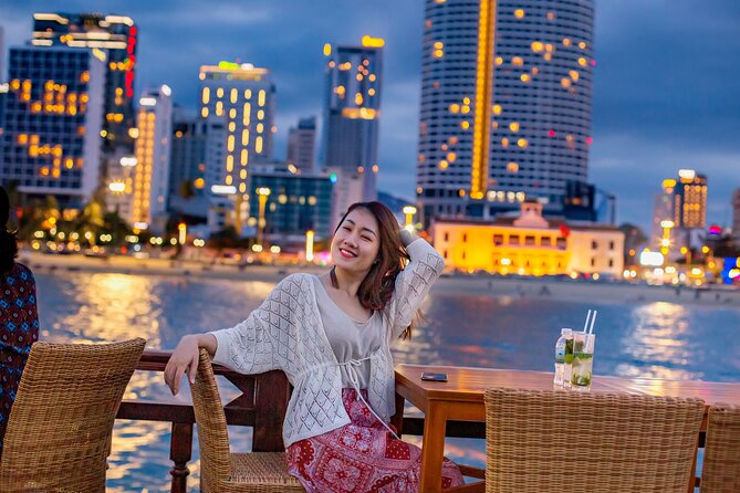 Nha Trang Sunset Cocktails and Dinner Cruise - Live music under the evening sky