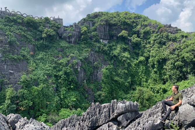 Ninh Binh 2 days 1 night Tour from Hanoi (Small Group of 9) - The sampan ride through Ninh Binh’s caves