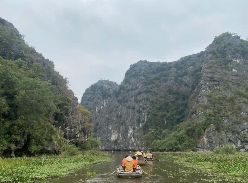 Ninh Binh Cycling Tour: Tam Coc Boat, Mua Cave & Rural Life - Lunch in Tam Coc