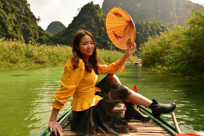 Ninh Binh Daily Tour: Hoa Lu - Am Tien Cave- Trang An boat ride - Why this Ninh Binh day works from Hanoi