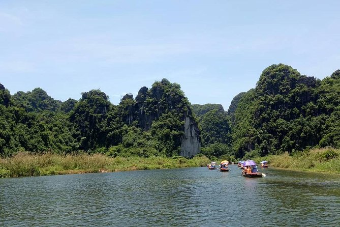Ninh Binh Daily Tour: Hoa Lu - Am Tien Cave- Trang An boat ride - What the $72 price really covers