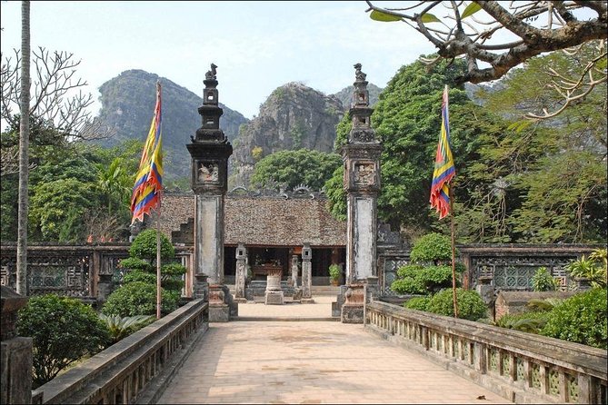 Ninh Binh Daily Tour: Hoa Lu - Tam Coc boat trip and Bike - Is $60 a fair price?