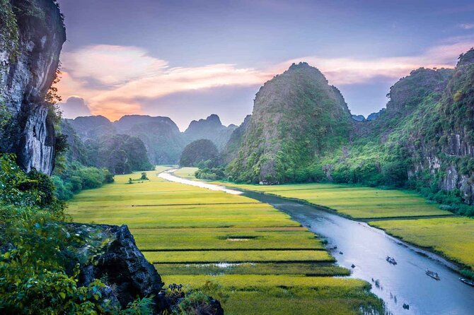 Ninh Binh Day Tour To Visit Hoa Lu -Tam Coc/ Trang An - Mua Cave - Key points at a glance