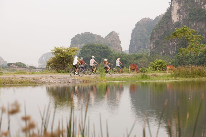 Ninh Binh Day Tour To Visit Hoa Lu - Trang An/Tam Coc - Mua Cave - Choosing between Trang An and Tam Coc