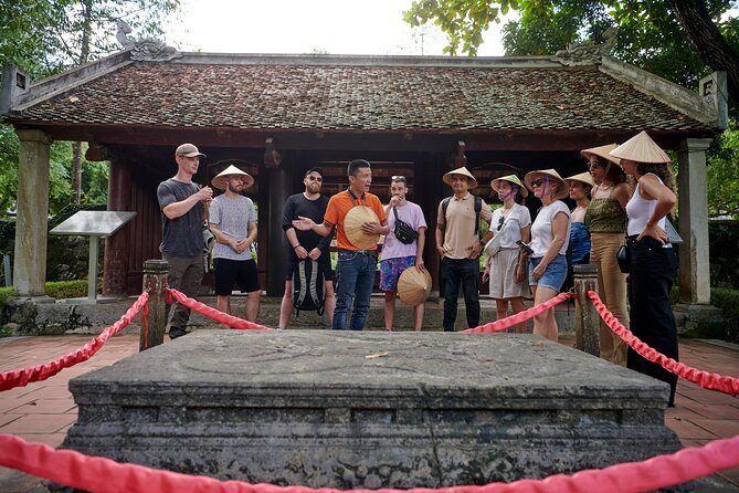 Ninh Binh Day Trip: Hoa Lu-Trang An/Tam Coc-Mua Cave-Cycling-Boat - Guides make the biggest difference