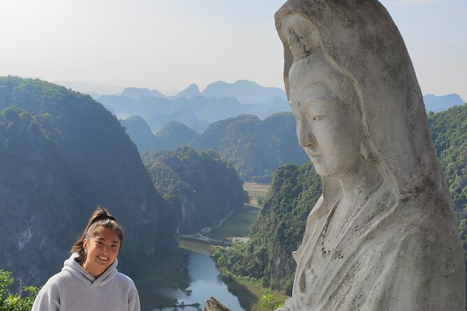 Ninh Binh Full-Day Small Group of 9 Guided Tour from Hanoi - Vietnamese lunch and a needed pause