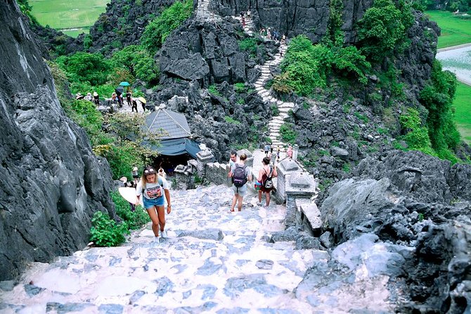 Ninh Binh Full-Day Tour from Hanoi to Hoa Lu, Tam Coc & Mua Cave Via Boat & Bike - What the $33 price really delivers