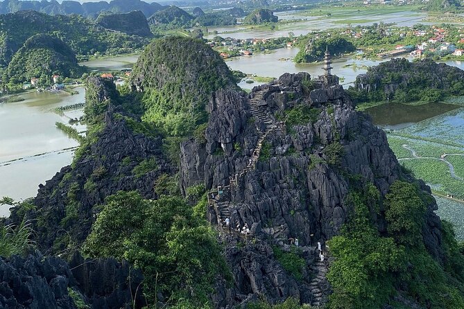 Ninh Binh Full Day Tour from Hanoi to Hoa Lu, Trang An & Mua Cave - Lunch, bicycles, and a short change of pace