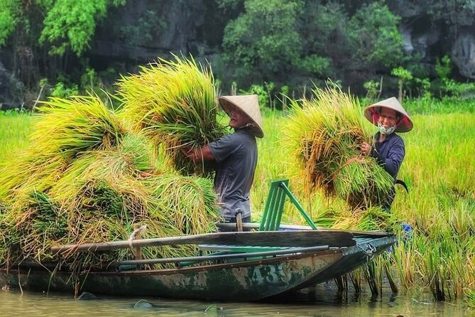 Ninh Binh Full-Day Tour Hoa Lu Tam Coc Cycling, Boat,Buffet Lunch - Lunch in the Tam Coc area