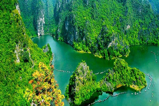 Ninh Binh Full Day Tour to Hoa Lu Trang An Mua Cave Small Group - Mua Cave and the climb to the best view