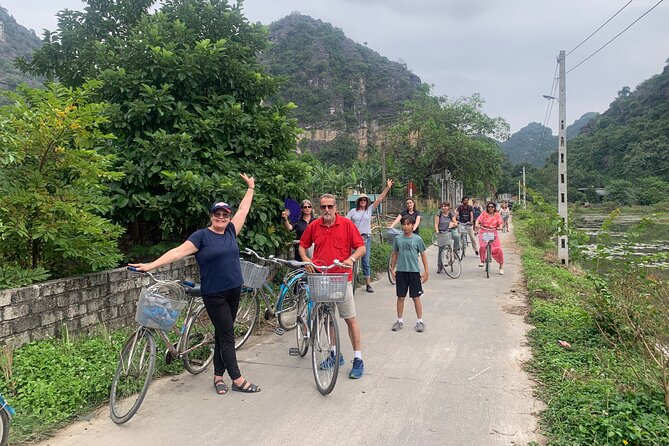 Ninh Binh Full Day Trip From Hanoi To Hoa Lu, Trang An, Mua Cave - What $41 really covers
