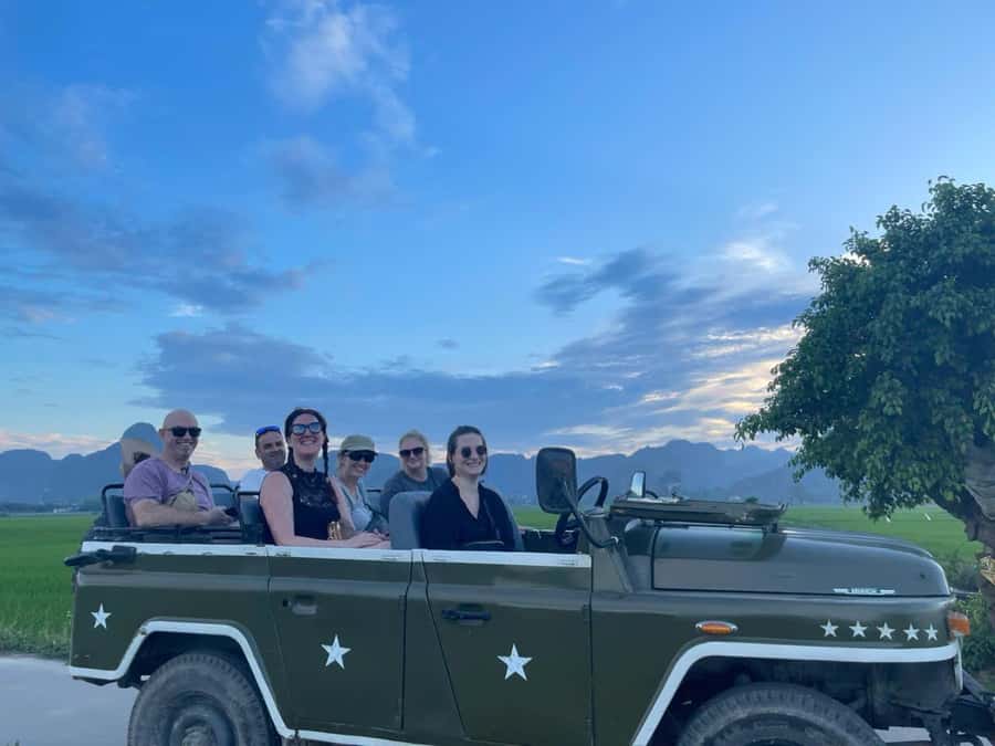 Ninh Binh Jeep Tour: Trang An Boat Ride, Bich Dong, Mua Cave - Bich Dong Pagoda and its three levels