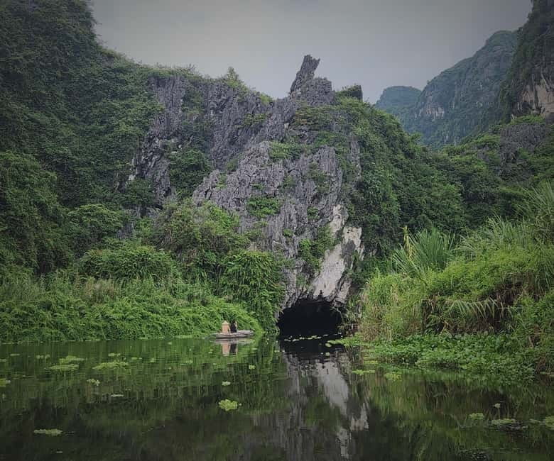 Ninh Binh Private Tour: Bai Dinh-Trang An/Tam Coc-Mua Cave - The optional Tuyet Tinh Coc stop