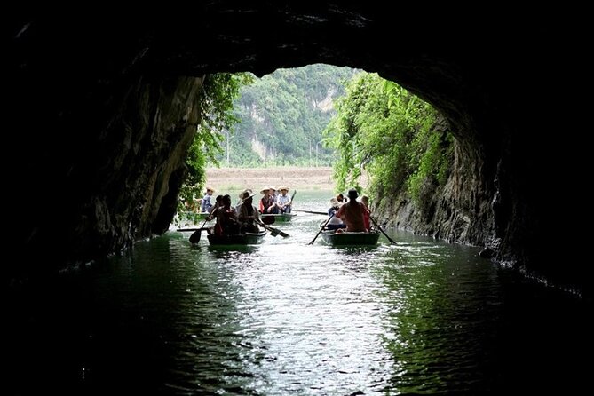 Ninh Binh Tour: Deluxe & Small Group Tam Coc Hoa Lu - Boat, Biking, Buffet Lunch - What the $39 price really includes
