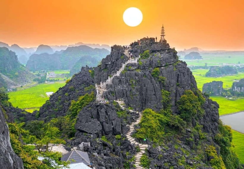 Ninh Binh: Trang An Boat Ride, Bich Dong & Mua Cave Sunset - Three Ninh Binh sights in six hours
