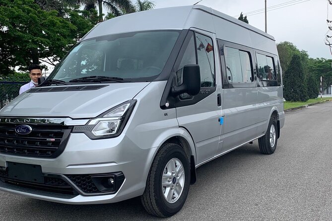 Noi Bai Airport transfer to Hotel or Vice versa - Who should book this Hanoi airport transfer