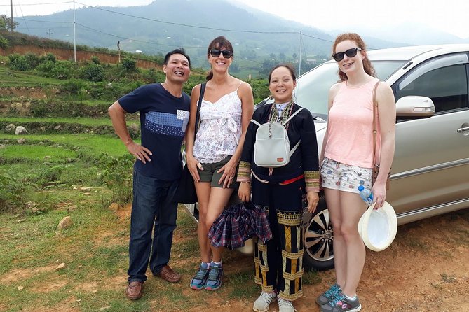 Nội Bài International Airport Private Transfer to city centre - Domestic arrivals use a different meeting point
