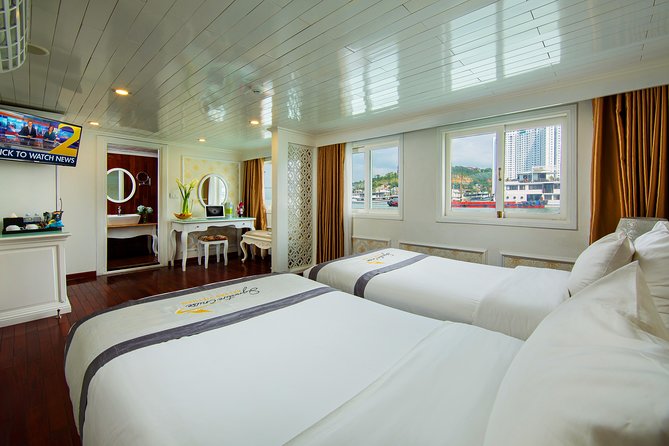 (Official) Signature Royal Cruise - 03 days 02 nights program - Day one: lunch, Vung Vieng, and sunset on the water
