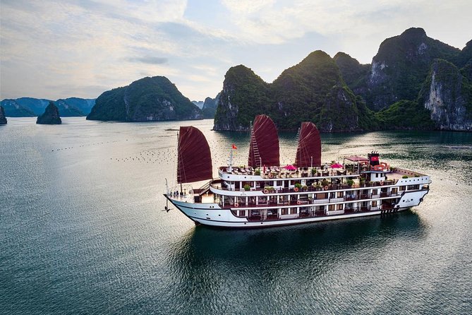 Overnight Luxury 5 Star Alisa Cruise with Meals, Kayak or Bamboo Boat - Early tai chi and Sung Sot Cave on day two