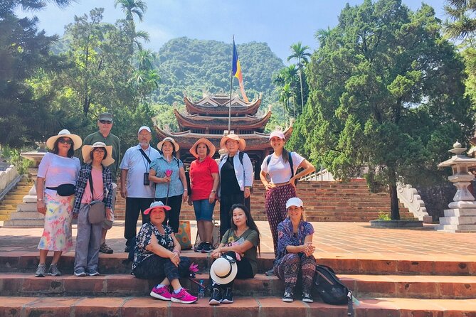 Perfume Pagoda Full-Day Guided Tour from Hanoi - All Inclusive - Thien Tru Pagoda and Le Dynasty architecture
